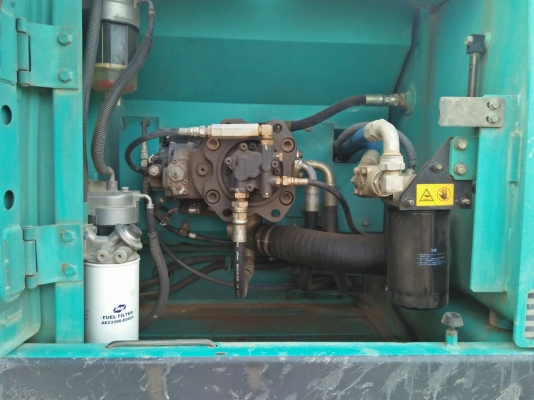 ขายรถแม็กโคKobelco200supper10,400ชม. ขายรถแม็กโคKobelco200supper10,400ชม.