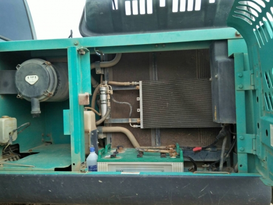 ขายรถแม็กโคKobelco200supper10,400ชม. ขายรถแม็กโคKobelco200supper10,400ชม.