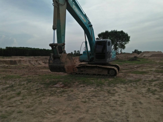 ขายรถแม็กโคKobelco200supper10,400ชม.