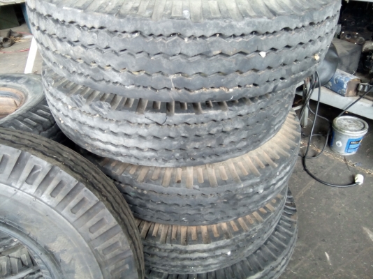 ยางสวยๆ 061. 6319748. ใส่อีแต๋น สวยๆเลย