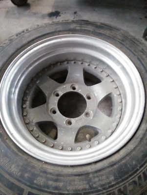 ขายล้อบริดสโตน แท้ สองชิ้น