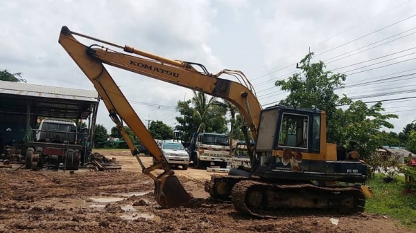 ขาย 275,000 KOMATSU pc 120-3 บูมอามยาว 14 ม. เครื่องดี ปั๊มดี เอวแน่น ช่วงล่างดี พร้อมใช้งาน รถอยู่ ร้อยเอ็ด 090-772-3710 090-772-3708
