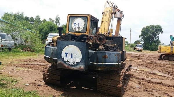 ขาย 275,000 KOMATSU pc 120-3 บูมอามยาว 14 ม. เครื่องดี ปั๊มดี เอวแน่น ช่วงล่างดี พร้อมใช้งาน รถอยู่ ร้อยเอ็ด 090-772-3710 090-772-3708