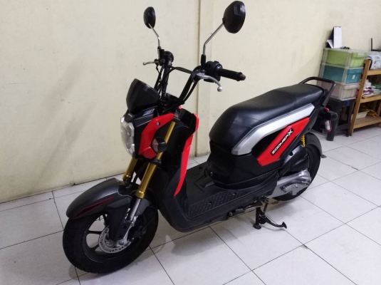 zoomer x รถบ้านปี56 zoomer x รถบ้านปี56