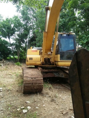 ขาย 1,590,000  KOMATSU pc 200-8 N1 กล้องหลังพร้อม รถทำงาน 11,000 ชม.  เครื่องดี ปั๊มแรง เอวแน่น ช่วงล่างสวย รถสวยสภาพพร้อมใช้งาน เอกสารเล่มทะเบียน รถอยู่ ลพบุรี 090772-3710 090-772-3708
