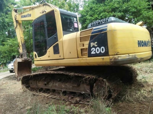 ขาย 1,590,000  KOMATSU pc 200-8 N1 กล้องหลังพร้อม รถทำงาน 11,000 ชม.  เครื่องดี ปั๊มแรง เอวแน่น ช่วงล่างสวย รถสวยสภาพพร้อมใช้งาน เอกสารเล่มทะเบียน รถอยู่ ลพบุรี 090772-3710 090-772-3708
