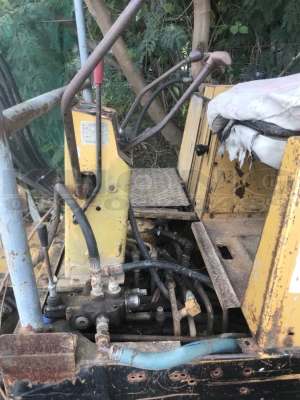 ขายด่วน รถแบคโฮ Mitsubishi  mos360 พร้อม หัวแย็ก ของ ausda รถเอวแท็ค เฟรม โซ่ ใช้งานได้ดี เครืองฟิตแล้ว สภาพใช้งานได้เลย มีเอกสารซื้อขาย เพียง 155000 บาท