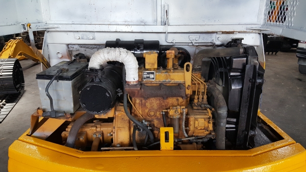 ขาย รถขุด KOMATSU รุ่น PC30-5- มือสองญี่ปุ่น แทรกเหล็ก สลัก บูทเอวแน่น 100\% สวยพร้อมใช้งาน มือถือ 0818753444 ขาย รถขุด KOMATSU รุ่น PC30-5- มือสองญี่ปุ่น แทรกเหล็ก สลัก บูทเอวแน่น 100\% สวยพร้อมใช้งาน มือถือ 0818753444