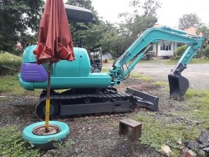 ขายแบคโฮเล็กkomutsu pc 25 คอลโทลสั้น