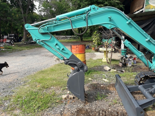 ขายแบคโฮเล็กkomutsu pc 25 คอลโทลสั้น