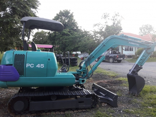 ขายแบคโฮเล็กkomutsu pc 25 คอลโทลสั้น