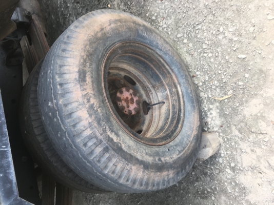 ขายหกล้อรถน้ำ