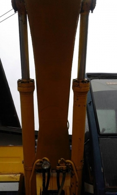 ขายรถขุดแบ็คโคSK120-3มาร์คทรี บูมสวยไฟฟ้าตัดช่วงล่างดีเครื่องเดิมใช้งานประจำ