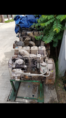 เครื่องยนต์ Komatsu 4D102, Cummins 4BT3.