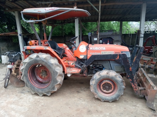 แทรกเตอร์ L3408