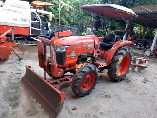 แทรกเตอร์ L3608