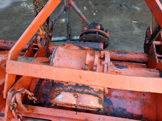 จอบหมุนโฮเวิร์ด 1.90 เมตร