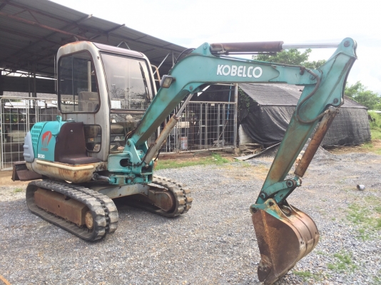 รถขุด kobelco sk30. มีเก๋งเก่าญี่ปุ่นไม่เคยใช้ในไทยใช้งาน 2,900 ชั่วโมงเอกสารครบโทร 086-1602189