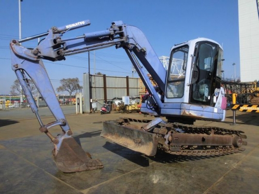 ขายรถขุด KOMATSU PC75UU-2