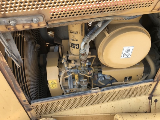 CAT D6N ปี 2006 150 แรงม้า นำเข้าจากญี่ปุ่น รถสวย สภาพดีมาก ถึงไทยแล้วครับ