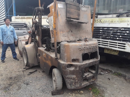 รถตักโคมัสสุ SD 10-3 ราคา 100,000