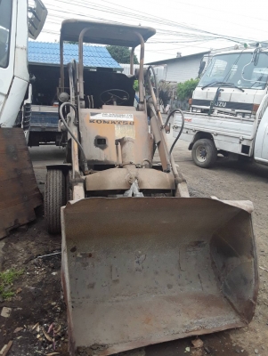 รถตักโคมัสสุ SD 10-3 ราคา 100,000