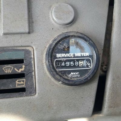 โคมัสสุ PW 130-6 ล้อยาง เล่มทะเบียน ราคา 950,000