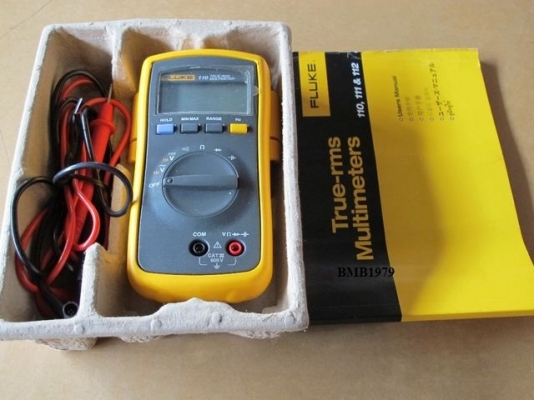 ขาย multimeter fluke 110 พร้อมกล่อง
