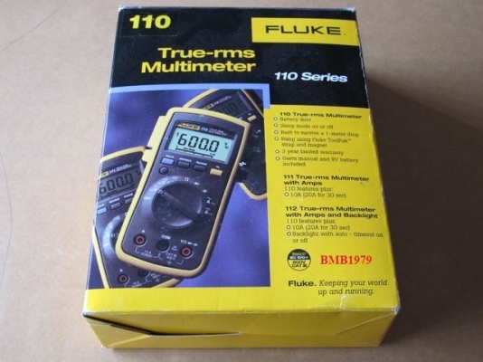 ขาย multimeter fluke 110 พร้อมกล่อง
