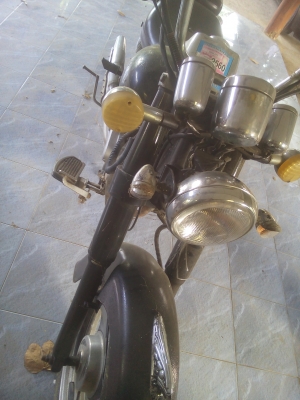 รถมอไซค์เก่าเก๋า