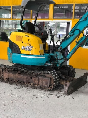 ขายรถขุด KUBOTA U30-3 สภาพเดิม จากญี่ปุ่นแท้ พร้อมเช็คระบบ เครื่องปั้มดี ระบบไว พร้อมใ้ช้งาน  ราคา 430,000-.  สนใจติดต่อโทร:096:5411713 หรือ 092-5768909 (วัชรัตน์) ร้าน แสนเจริญ แทรกเตอร์