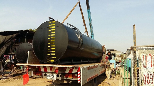 ถังน้ำมันมือสอง สเปกและคุณภาพดีงาม ส่งตามตกลง ราคาถูกโดนใจ // มาเลือกที่ร้านก่อนได้ มีหลายขนาดหลายใบครับ ถังน้ำมันมือสอง สเปกและคุณภาพดีงาม ส่งตามตกลง ราคาถูกโดนใจ // มาเลือกที่ร้านก่อนได้ มีหลายขนาดหลายใบครับ