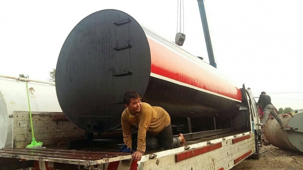 ถังน้ำมันมือสอง สเปกแจ่มๆมีหลายใบครับ สนใจโทรสอบถามเลยครับ ถังสวยๆมาไวไปไวครับ ถังน้ำมันมือสอง สเปกแจ่มๆมีหลายใบครับ สนใจโทรสอบถามเลยครับ ถังสวยๆมาไวไปไวครับ