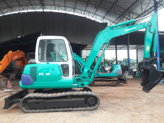 ขายจ้า..KOMATSU PC45-1 เก่านอกแท้ สภาพดี 4,XXX ชั่วโมง...พร้อมใช้ โทร 089-3818694 จ๊อย.. ขายจ้า..KOMATSU PC45-1 เก่านอกแท้ สภาพดี 4,XXX ชั่วโมง...พร้อมใช้ โทร 089-3818694 จ๊อย..