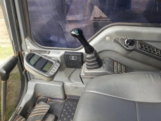 VOLVO EC 210 BLC เครื่องดีปั้มแรงเอวแน่นไฟเต็มเล่มทะเบียน 900,000 ต่อรอง