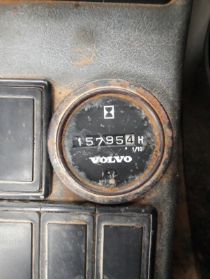 VOLVO EC 210 BLC เครื่องดีปั้มแรงเอวแน่นไฟเต็มเล่มทะเบียน 900,000 ต่อรอง