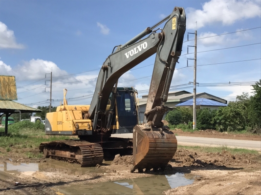 VOLVO EC 210 BLC เครื่องดีปั้มแรงเอวแน่นไฟเต็มเล่มทะเบียน 900,000 ต่อรอง