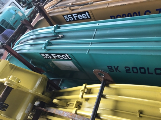 บูมยาว ใส่ขนาด120-200-220  มีทุกยี่ห้อ komatsu kobelco cat hitachi volvo sumitomo ของใหม่มือ1 เกรดเหล็กแท้ สิงค์โปร