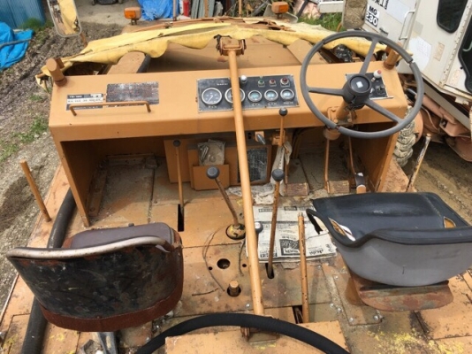 ขายรถบด 9 ล้อ SAKAI TS150 เครื่องยนต์ ISUZU 6BD1 4000 ชั่วโมง FROM JAPAN  สภาพพร้อมใช้งาน สนใจติดต่อ 063-9316985 ID LINE : 0639316985 ครับ