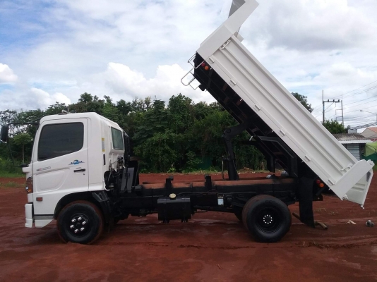 ขายด่วน..เจ้าของขายเอง..HINO..เมก้า.150แรงปี46.แอร์.เพาเวอร์.เบรคจิ๊ฟฟี่..ดั้มสามมิตร.(ต่อใหม่)