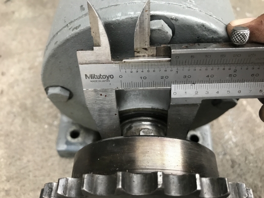ขายมอเตอร์เกียร์ SEW eurodrive 1/2HP. 380V อัตราทด 1:29.3 เพลาออกประมาณ 47รอบต่อนาที made in England สภาพสวยเดิมๆ พร้อมใช้งาน ขายมอเตอร์เกียร์ SEW eurodrive 1/2HP. 380V อัตราทด 1:29.3 เพลาออกประมาณ 47รอบต่อนาที made in England สภาพสวยเดิมๆ พร้อมใช้งาน