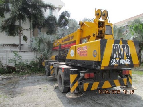 ขายรถเครน นิสสัน KATO 11 ตัน สภาพพร้อมใช้