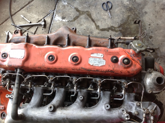 ขายเครื่อง 6bg1   180 แรง (ไม่มีเลข)