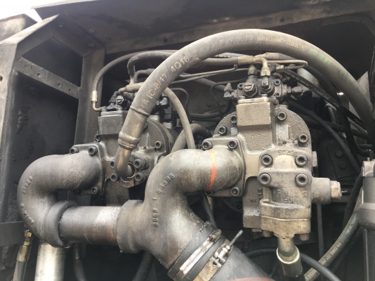 ด่วนขายแยกอะใหล่HITACHI EX300H-3 (แยกขายอะใหล่นะครับ)