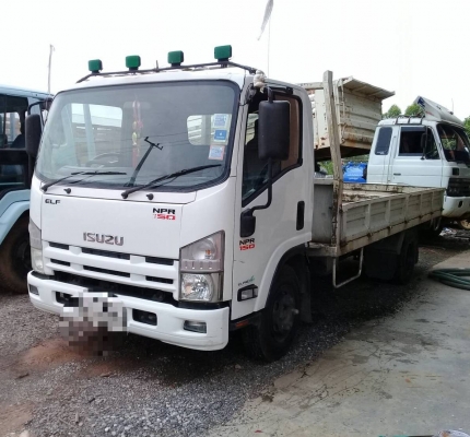หกล้อ อิซูชุ NPR150HP ยูโร3.ปึ51กะบะเหล็ก.ยาว5ม.ยาง.8.25 เรเดี้ยล รถห้าง สภาพดีสวยบางสีเดิมพายในครบ 