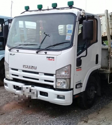 หกล้อ อิซูชุ NPR150HP ยูโร3.ปึ51กะบะเหล็ก.ยาว5ม.ยาง.8.25 เรเดี้ยล รถห้าง สภาพดีสวยบางสีเดิมพายในครบ 