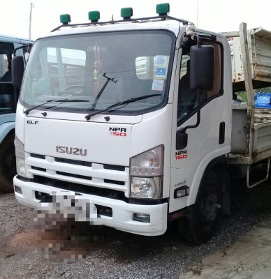 หกล้อ อิซูชุ NPR150HP ยูโร3.ปึ51กะบะเหล็ก.ยาว5ม.ยาง.8.25 เรเดี้ยล รถห้าง สภาพดีสวยบางสีเดิมพายในครบ 