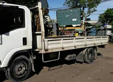 หกล้อ อิซูชุ NPR150HP ยูโร3.ปึ51กะบะเหล็ก.ยาว5ม.ยาง.8.25 เรเดี้ยล รถห้าง สภาพดีสวยบางสีเดิมพายในครบ 