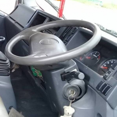 หกล้อ อิซูชุ NPR150HP ยูโร3.ปึ51กะบะเหล็ก.ยาว5ม.ยาง.8.25 เรเดี้ยล รถห้าง สภาพดีสวยบางสีเดิมพายในครบ 