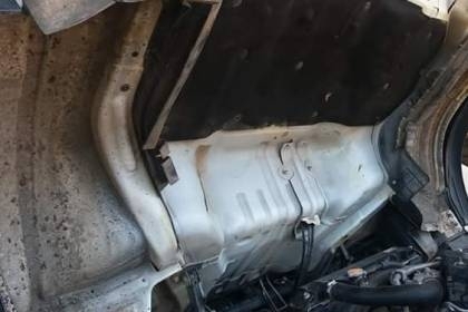 หกล้อ อิซูชุ NPR150HP ยูโร3.ปึ51กะบะเหล็ก.ยาว5ม.ยาง.8.25 เรเดี้ยล รถห้าง สภาพดีสวยบางสีเดิมพายในครบ 